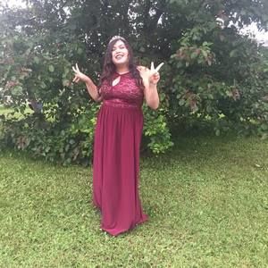 Meet your Posher, Ebony